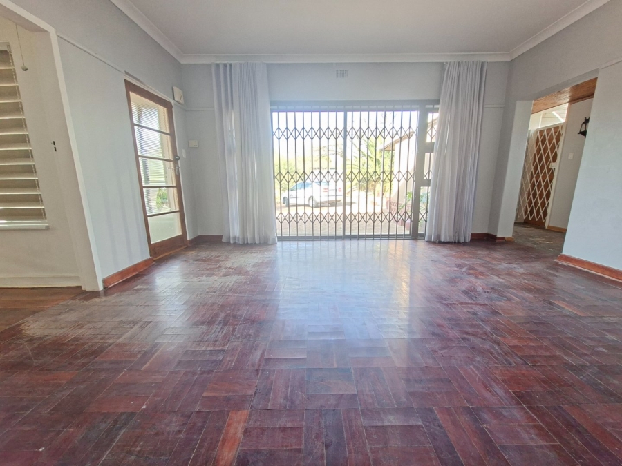 6 Bedroom Property for Sale in Dan Pienaar Free State